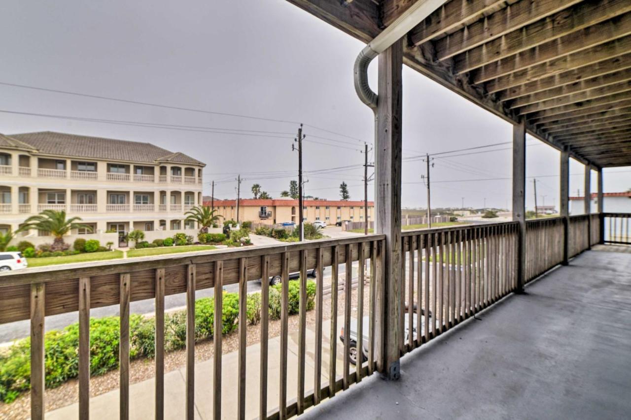 With Pool Access, Walk To Corpus Christi